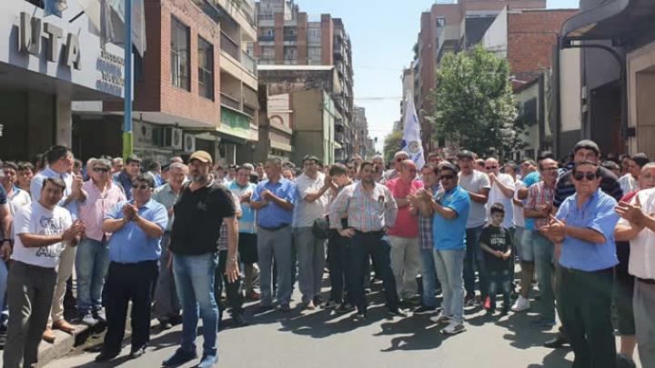 Si No Nos Dan Una Solucion Hoy Manana No Hay Colectivos Primera Fuente